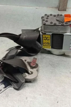 Económico CINTURON SEGURIDAD DELANTERO IZQUIERDO 4 PUERTAS