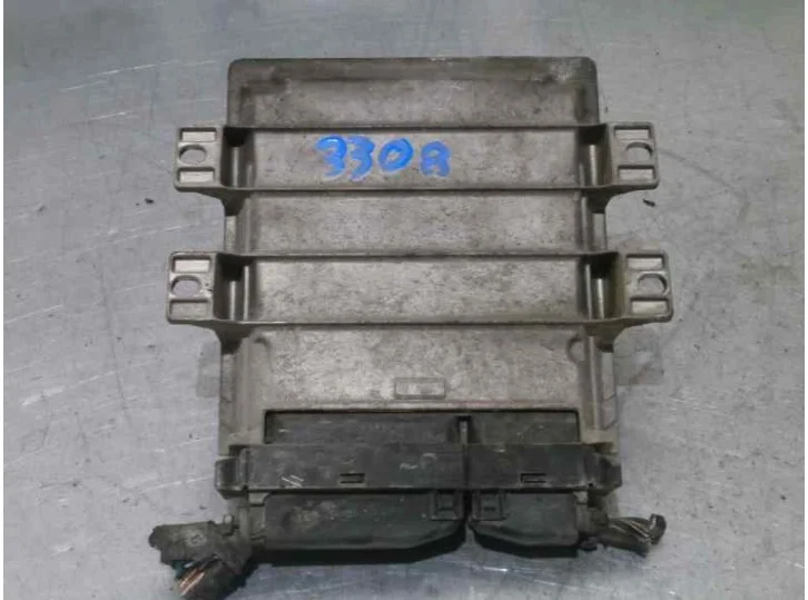 Económico CENTRALITA MOTOR UCE NNN100742 YD477374