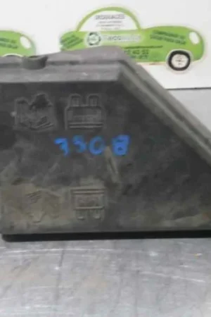 Compra Hoy CAJA RELES / FUSIBLES YQH101050