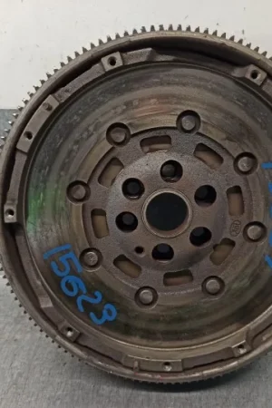 VOLANTE MOTOR 06F105264C Popular