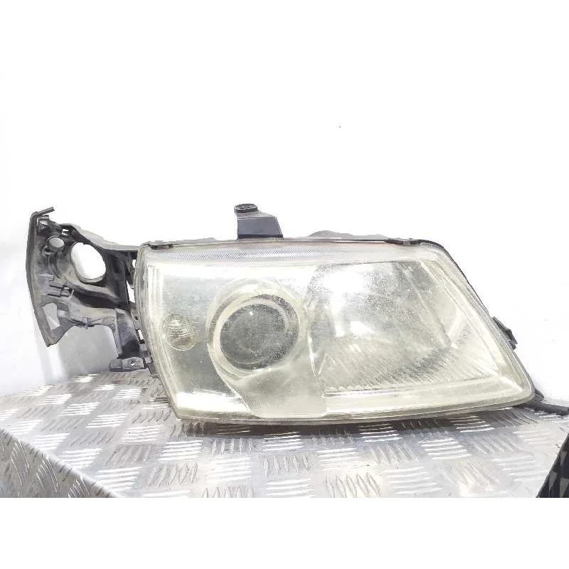 FARO DERECHO 89008307 Popular