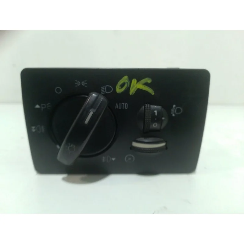 Stock Limitado MANDO LUCES 13A024